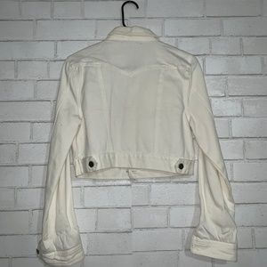 Forever 21 Jackets & Coats - Forever 21 White Denim Jacket Size Small Forever 21 Jackets & Coats - Forever 21 White Denim Jacket Size Small